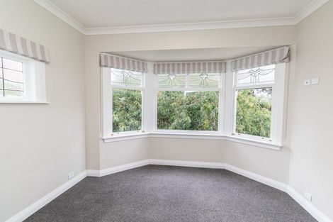 Photo of property in 2/139 Wadestown Road, Wadestown, Wellington, 6012