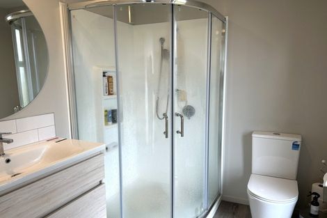 Photo of property in 2 Alex Place, Rolleston, 7614