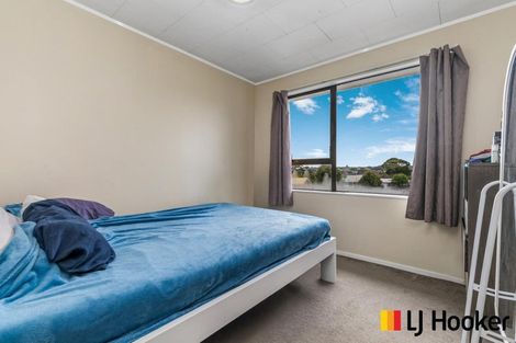 Photo of property in 2 Zircon Place, Wiri, Auckland, 2104