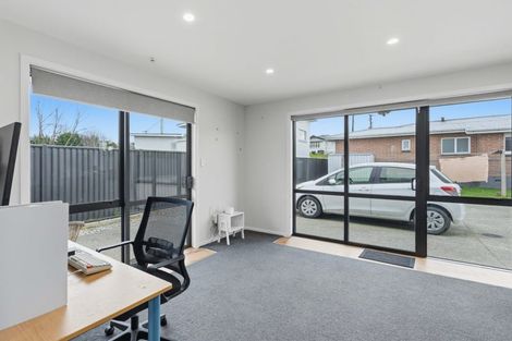 Photo of property in 18a-b Elizabeth Street, Gore, 9710