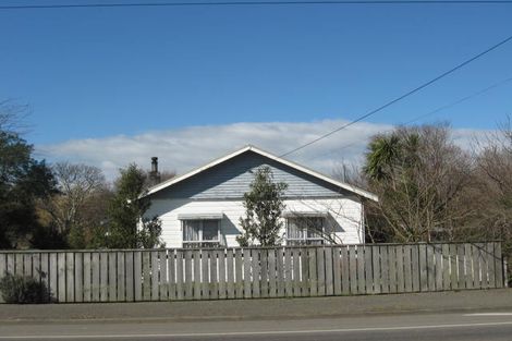 Photo of property in 266 High Street North, Carterton, 5713