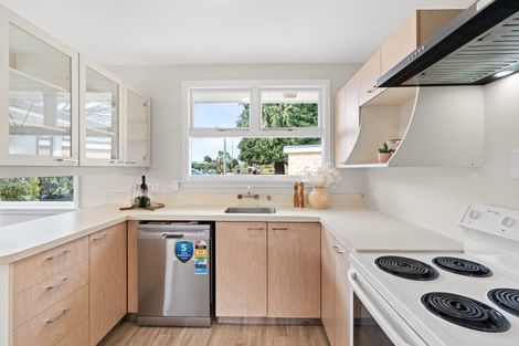 Photo of property in 1/115 Withells Road, Avonhead, Christchurch, 8042