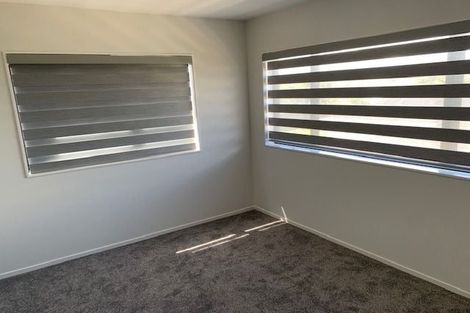 Photo of property in 9a Jillteresa Crescent, Half Moon Bay, Auckland, 2012