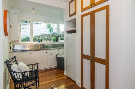 Photo of property in 84 Upland Road, Kelburn, Wellington, 6012