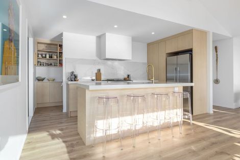 Photo of property in 86 Kotare Street, Waikanae, 5036