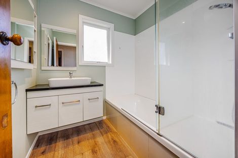 Photo of property in 13b James Road, Manurewa, Auckland, 2102