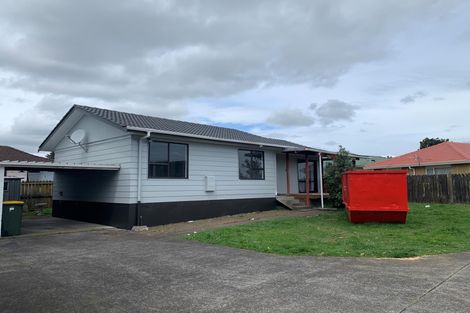 Photo of property in 1/10 Taitimu Drive, Weymouth, Auckland, 2103