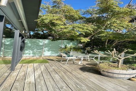 Photo of property in 22 Domain Crescent, Muriwai, Waimauku, 0881