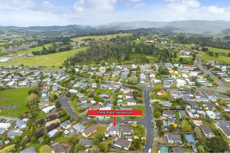 Photo of property in 2 Mile Place, Henderson, Auckland, 0612