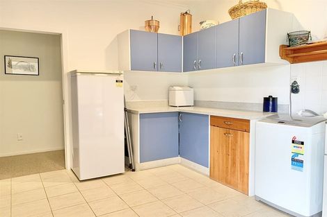 Photo of property in 105 Lindsay Road, Waipukurau, 4283