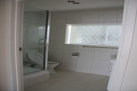 Photo of property in 50 Knightsbridge Drive, Forrest Hill, Auckland, 0620