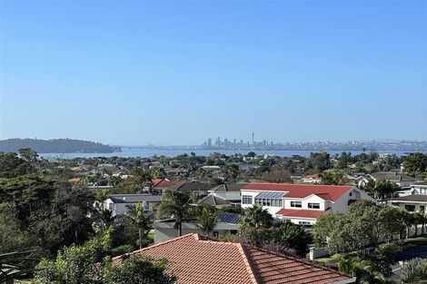 Photo of property in 2/23 Bernleigh Terrace, West Harbour, Auckland, 0618