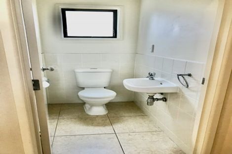 Photo of property in 70 Skip Lane, East Tamaki, Auckland, 2013