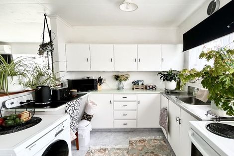 Photo of property in 2/44 Cambridge Street, Levin, 5510