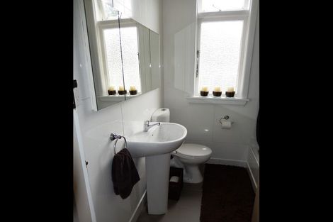 Photo of property in 42a Till Street, South Hill, Oamaru, 9400