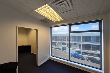 Photo of property in 7 Cooladerry Place, Rosehill, Papakura, 2113