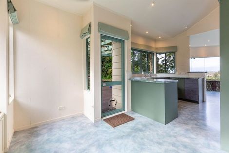 Photo of property in 171 West Harbour Drive, West Harbour, Auckland, 0618