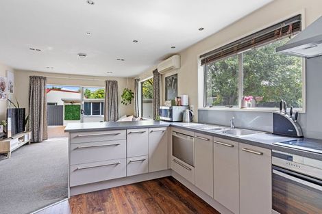 Photo of property in 2/11 Hersham Place, Bromley, Christchurch, 8062