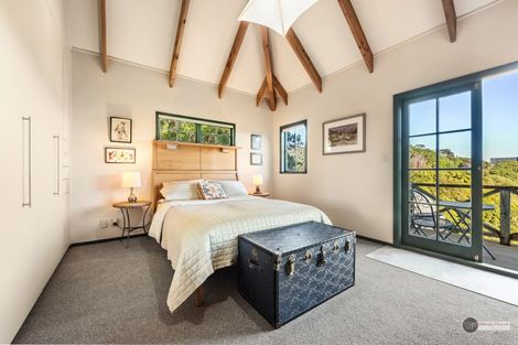 Photo of property in 33b Maungaraki Road, Korokoro, Lower Hutt, 5012