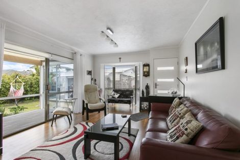 Photo of property in 42b Edward Avenue, Orewa, 0931