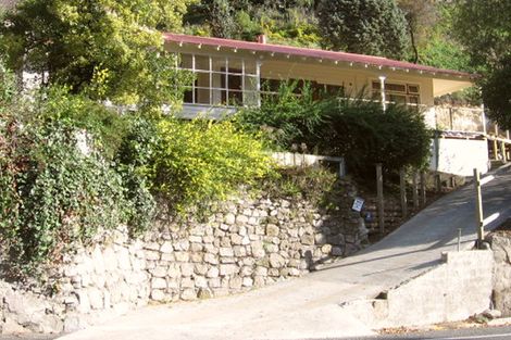 Photo of property in 108 Shakespeare Road, Bluff Hill, Napier, 4110