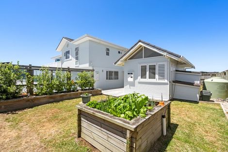 Photo of property in 3 Christie Close, Pataua North, Parua Bay, 0175