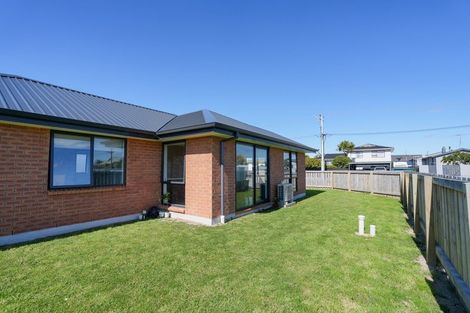 Photo of property in 48 Mcquarrie Street, Strathern, Invercargill, 9812