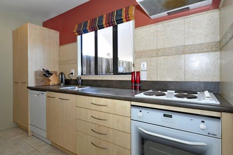 Photo of property in 9 Antrim Street, Sydenham, Christchurch, 8023