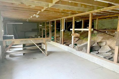 Photo of property in 56 Balmain Road, Chatswood, Auckland, 0626