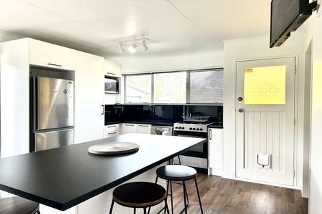 Photo of property in 88 Norana Road, Timberlea, Upper Hutt, 5018