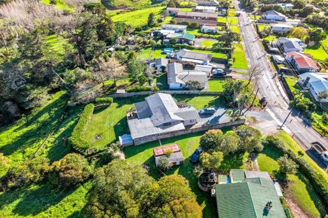 Photo of property in 8 Doctors Hill Road, Maungaturoto, 0520