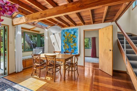 Photo of property in 66 Karekare Road, Karekare, Auckland, 0772