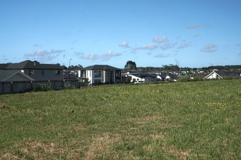 Photo of property in 72 Kaipara Portage Road, Riverhead, 0820