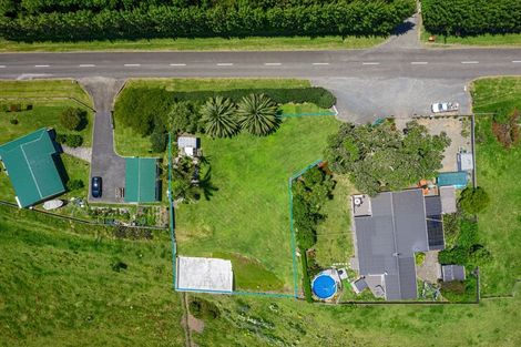 Photo of property in 28 Tirohanga Road, Tirohanga, Opotiki, 3197