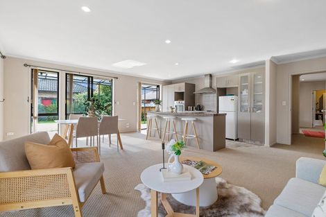 Photo of property in 51 Parkside Drive, Huntington, Hamilton, 3210