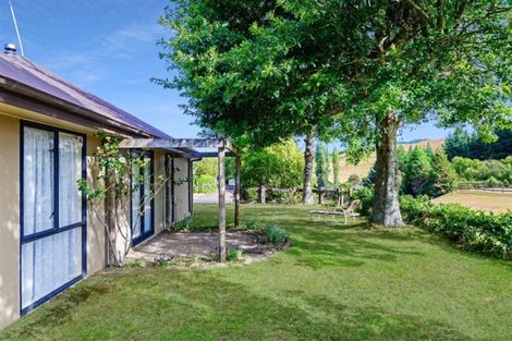 Photo of property in 2 Caulfield Place, Pukehangi, Rotorua, 3015