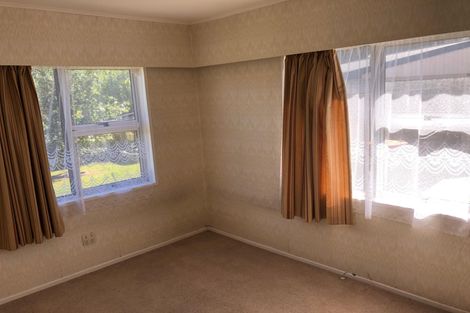 Photo of property in 43 Meadowbrook Drive, Cloverlea, Palmerston North, 4412