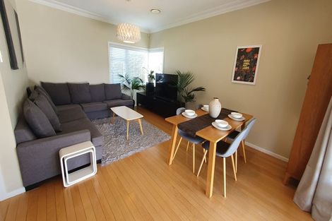 Photo of property in 19 Savoy Road, Glen Eden, Auckland, 0602