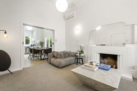 Photo of property in 33 Sentinel Road, Herne Bay, Auckland, 1011