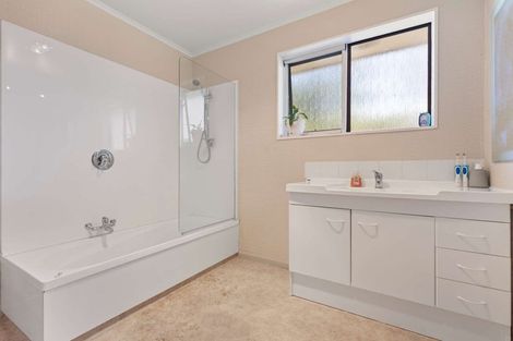 Photo of property in 15 Balwyn Avenue, Tihiotonga, Rotorua, 3015