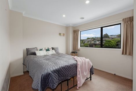 Photo of property in 53 Te Puia Drive, Aotea, Porirua, 5024