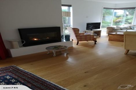 Photo of property in 19 Miro Street, Eastbourne, Lower Hutt, 5013