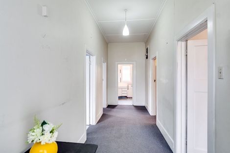 Photo of property in 67 Taradale Road, Onekawa, Napier, 4110