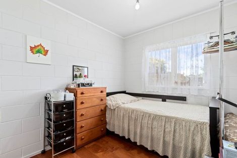 Photo of property in 43 Girrahween Drive, Totara Vale, Auckland, 0629