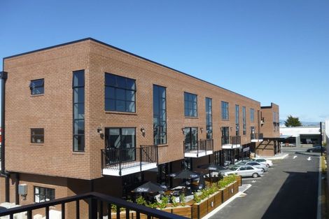 Photo of property in 103/2 Village Quarter Lane, Frankton, Hamilton, 3204