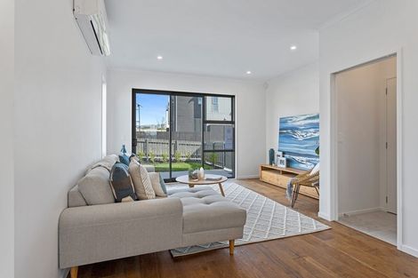 Photo of property in 40 Clark Road, Hobsonville, Auckland, 0616