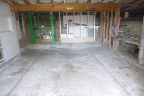 Photo of property in 33 Ahuriri Street, Strathmore Park, Wellington, 6022