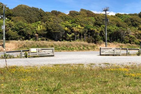 Photo of property in 17 Fox Moth Drive, Haast, 7886