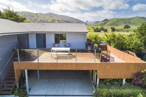 Photo of property in 88 Tokomaru Road East, Tokomaru, Palmerston North, 4474