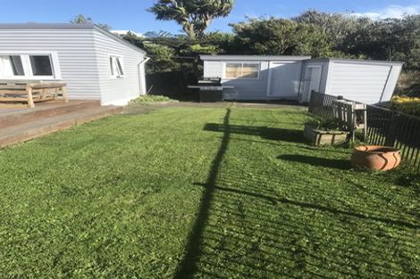 Photo of property in 9 Chapman Street, Johnsonville, Wellington, 6037